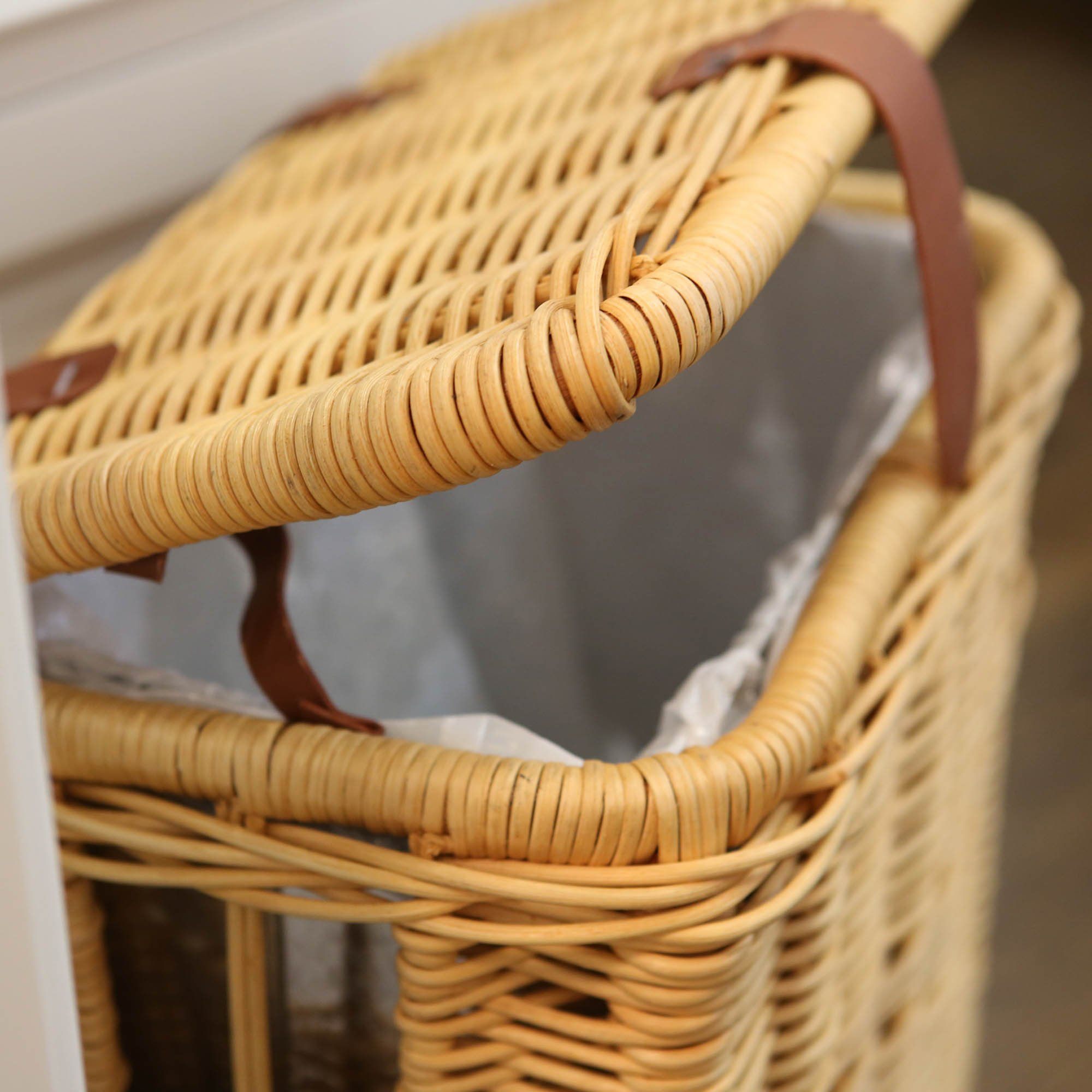 lid close-up | The Basket Lady