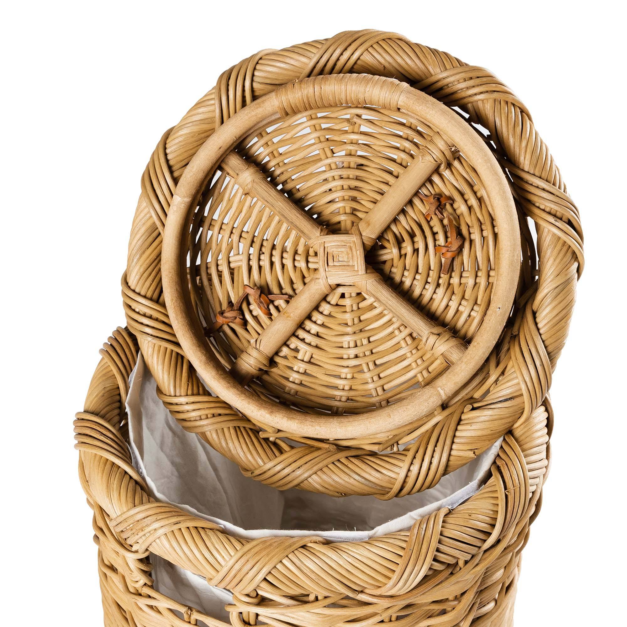 Small Round Wicker Laundry Hamper in Sandstone, inside lid detail | The Basket Lady